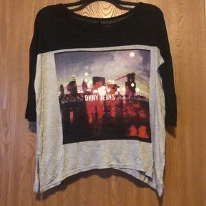 Long sleeve by DKNY Jeans. Size XL